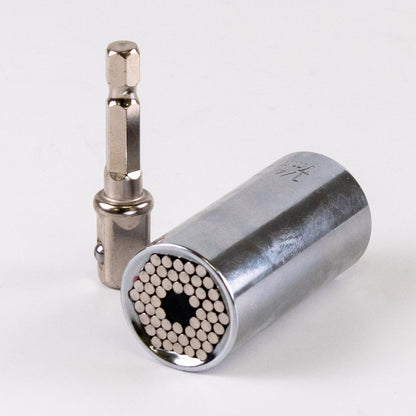UNIVERSAL SOCKET