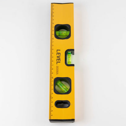 MAGNETIC LEVEL