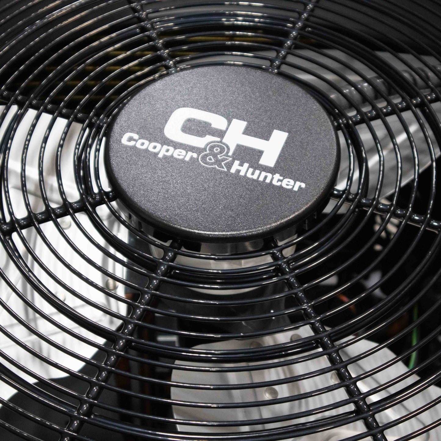 COOPER & HUNTER 2.5 TON CONDENSER COLD ONLY R-32