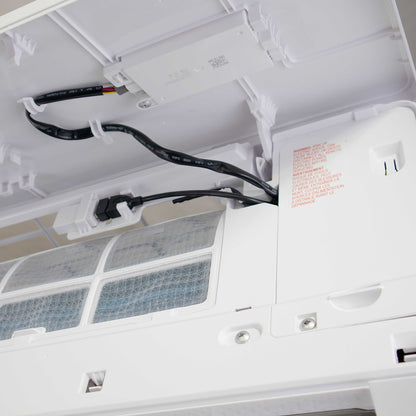 Mini Split WAYKAR 12000 BTU HEAT/COLD 22SEER2 R-32 110V
